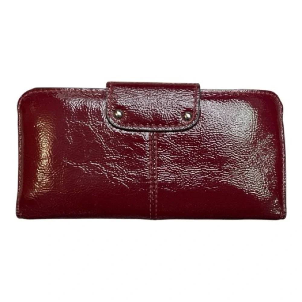 Coach Limited Edition Ashley Patent Wallet - Picture 3 of 14